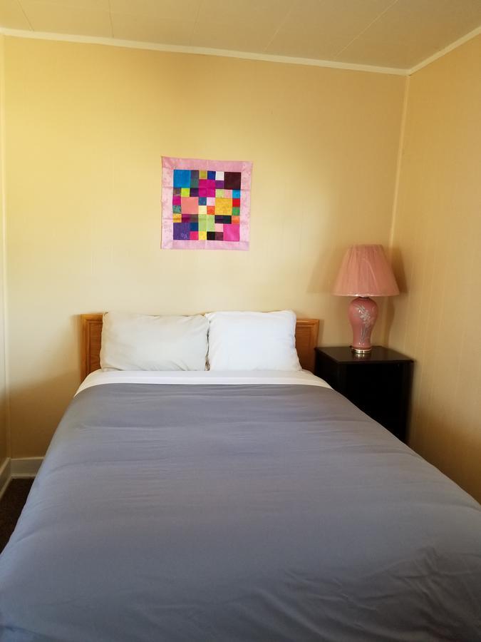 Melsask Motel Melville Exterior foto